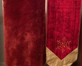 Throw, Holiday Runner