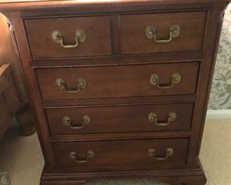 Stickley Bedside Chest
