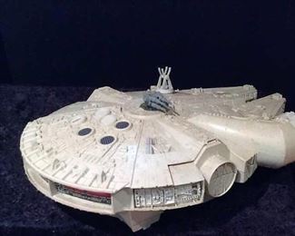 Vintage Kenner Star Wars Millennium Falcon