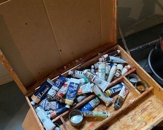 88. Box of acrylic and oil paints $25