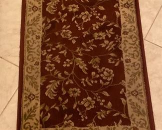 Classique Collections Area Rug