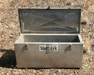 Vintage Mon Ark metal cooler