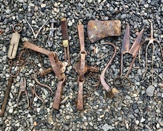 Misc vintage tools and traps