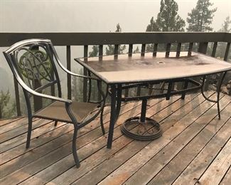 Glass top patio table w/chairs