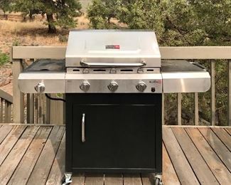 CharBroil Tru Infrared BBQ