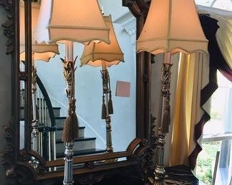 Pair of decorative lamps approx 30" tall