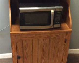 DANBY MICROWAVE/CABINET