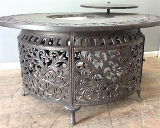 LARGE CAST IRON ROUND CHAT FIRE PIT