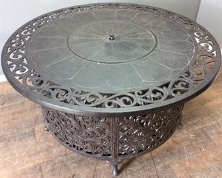 LARGE CAST IRON ROUND CHAT FIRE PIT