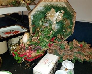 Christmas wreaths,  decor 