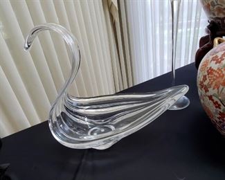 Swan ,  Art Verrier , art glass, 