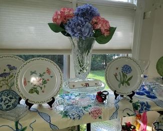 Winders garden plates, many to choose from 