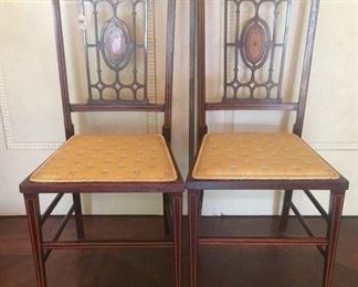 PAIR OF VERY PRETTY ANTIQUE CHAIRS