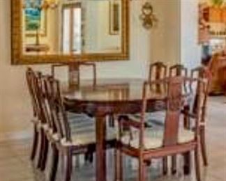 Gorgeous Dining Room Set/Excellent Condition 