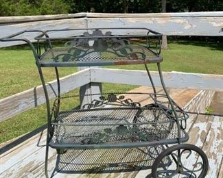 Metal serving cart