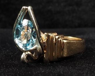 10K Gold Blue Topaz Swan Wing Setting Ladies Ring, Size 6, 10.6 g Total Weight