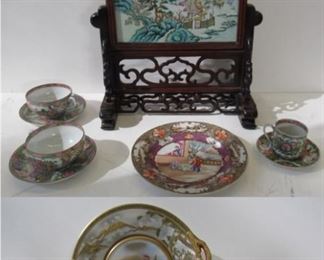 Japanese and Chinese Porcelain Grouping