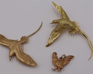 JEWELRY Assorted Gold Bird Form Brooches