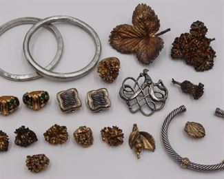 JEWELRY Grouping of Jewelry Inc D Yurman