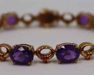 JEWELRY Signed H Stern kt Gold and Amethyst