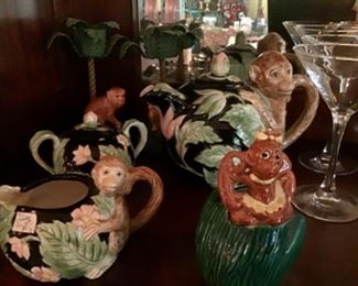 Monkeys!  Teapot set!