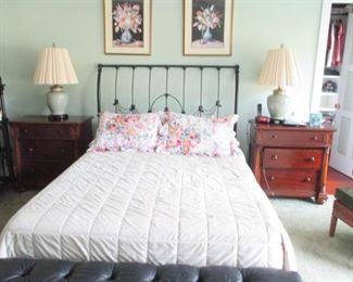 Thomasville Bedroom Suite