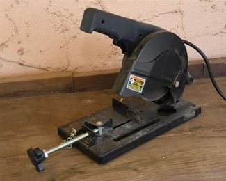 CHICAGO ELECTRIC 6 Cut Off Saw