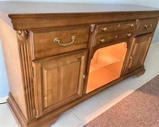 https://connect.invaluable.com/randr/auction-lot/modern-sideboard-buffet-cabinet_3FD4AE2B1F