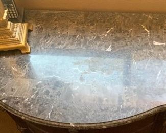 Collezione Europa Faux Marble Top Nightstand Single	32x32.5x20.5in	HxWxD