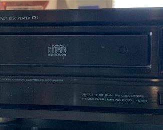 Onkyo DX-1800 CD Player	