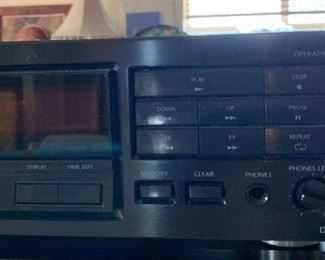 Onkyo DX-1800 CD Player	