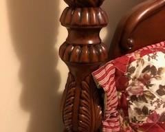 Queen bed carved detail
