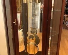 Chimes and pendulum, mirrored back