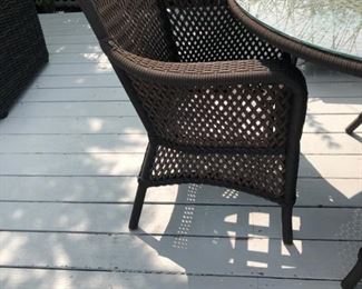 Wicker Table and  6 chairs 