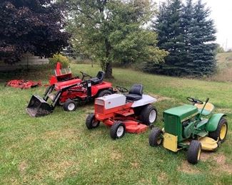 Lawn Equipment Tractors, Lawn Riders. Gravely 20-g professional with kiwi-way hydraulic loader, snowblower and mowing deck. 
Gravely 816 tractor. John Deere 110 
