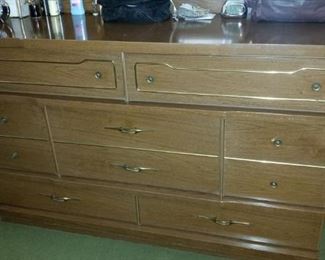 Mid-century modern  chest of drawers