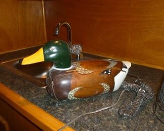 Duck phone