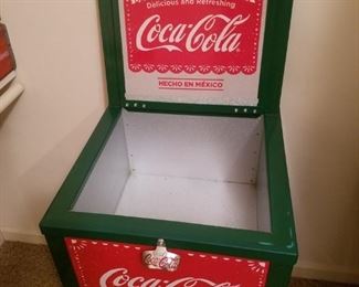 A look inside the Coca-Cola rolling ice chest