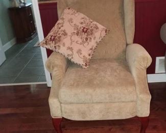 Mid Century Lane Recliner with Throw Pillow