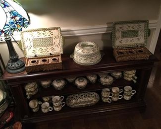 GREAT SIZE BOOKCASE LOW PRICE $265