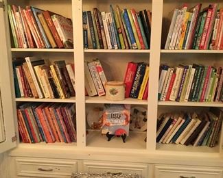 LARGE COLLECTION OF COOK BOOKS SOME VINTAGE MANY NEW