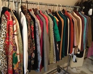 RACK OF BEAUTIFUL COATS AND JACKETS, LEATHER, SUEDE , SILK AND FABRIC SMALL SIZES 4-6-8 THERE ARE SEVERAL MORE IN CLOSET BESIDE RACK
