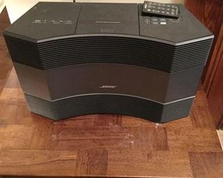BOSE RADIO AND CD PLAYER CLASSIC SHAPE PRICE $350 HAS REMOTE