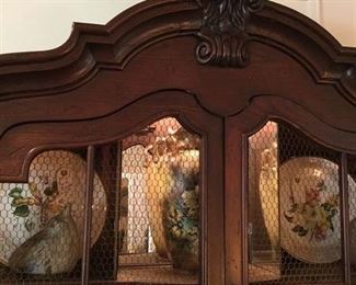 CARVING AT TOP OF SECRETARY