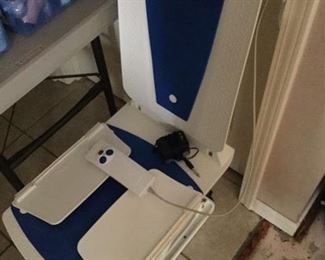 TUB CHAIR WAS VERY USED,IF EVER BRAND NAME IS 'DELTIS'