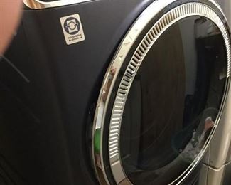 SUPER GE SUPER FRONT LOADING WASHER ONLY A FEW MONTHS OLD AND STILL UNDER WARRENTY AND IS ON STAND WITH DRAWER PRICE $1,100