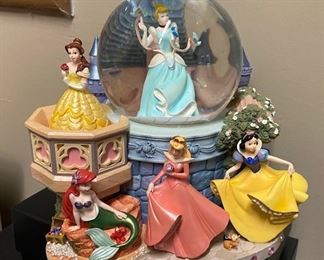Disney Princesses Water Globe Music Box