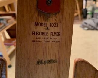 Model F022 Flexible Flyer 