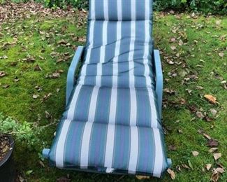 Lawn chair with Cushion, Outdoor Seating 