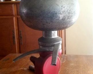 Old cream separator